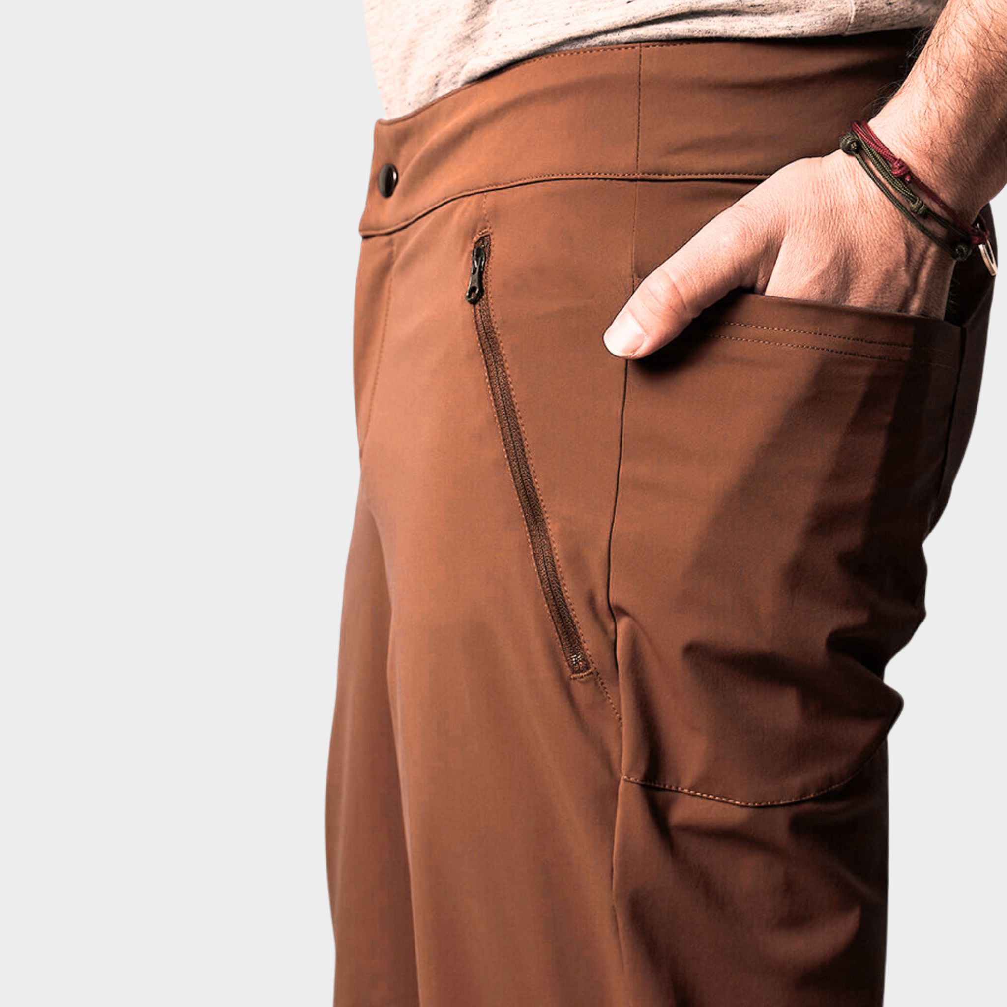 EU-phoric Lightweight Adventure Pants Orange-Braun