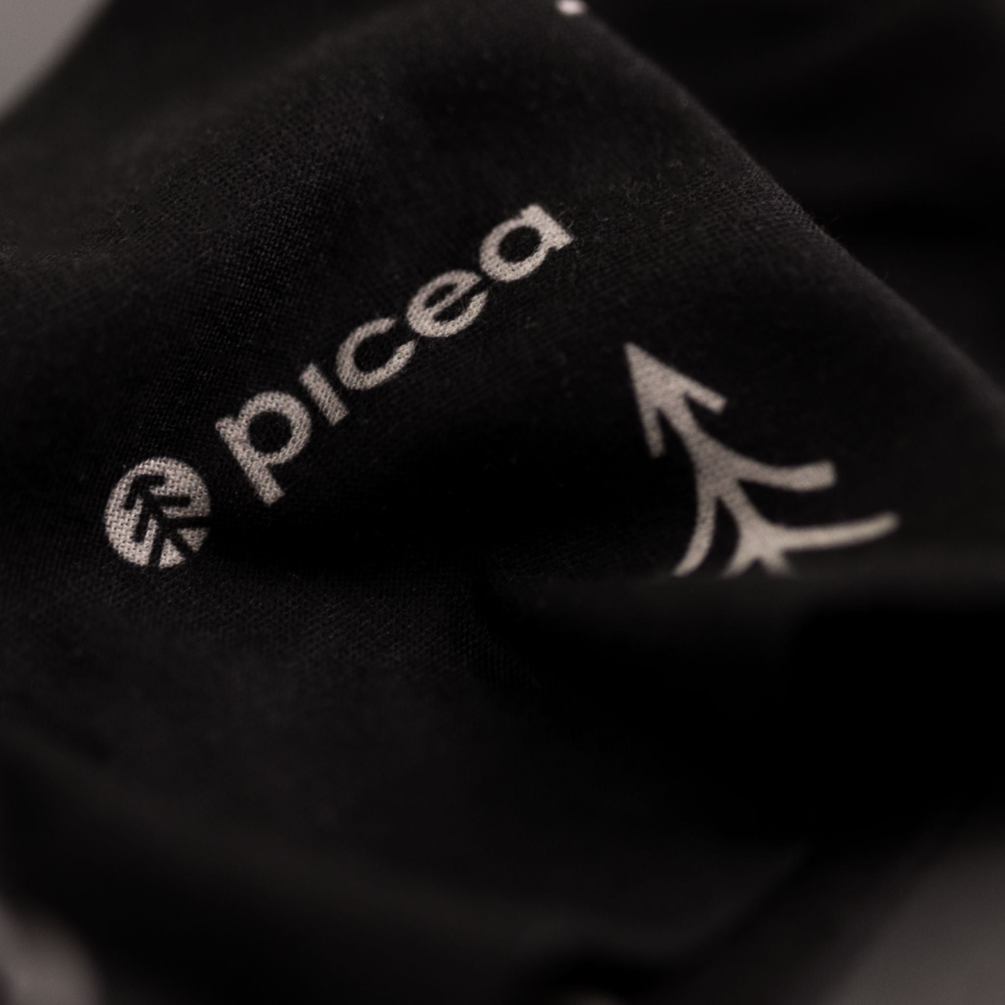 Fichtenliebe multifunctional headband