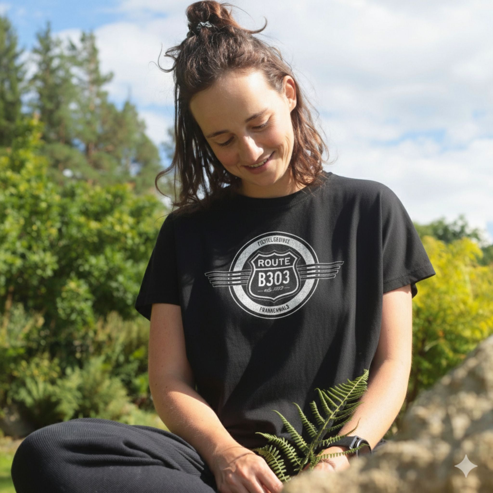 B303 T-Shirt Damen Schwarz | Wir lassen`s Rollen
