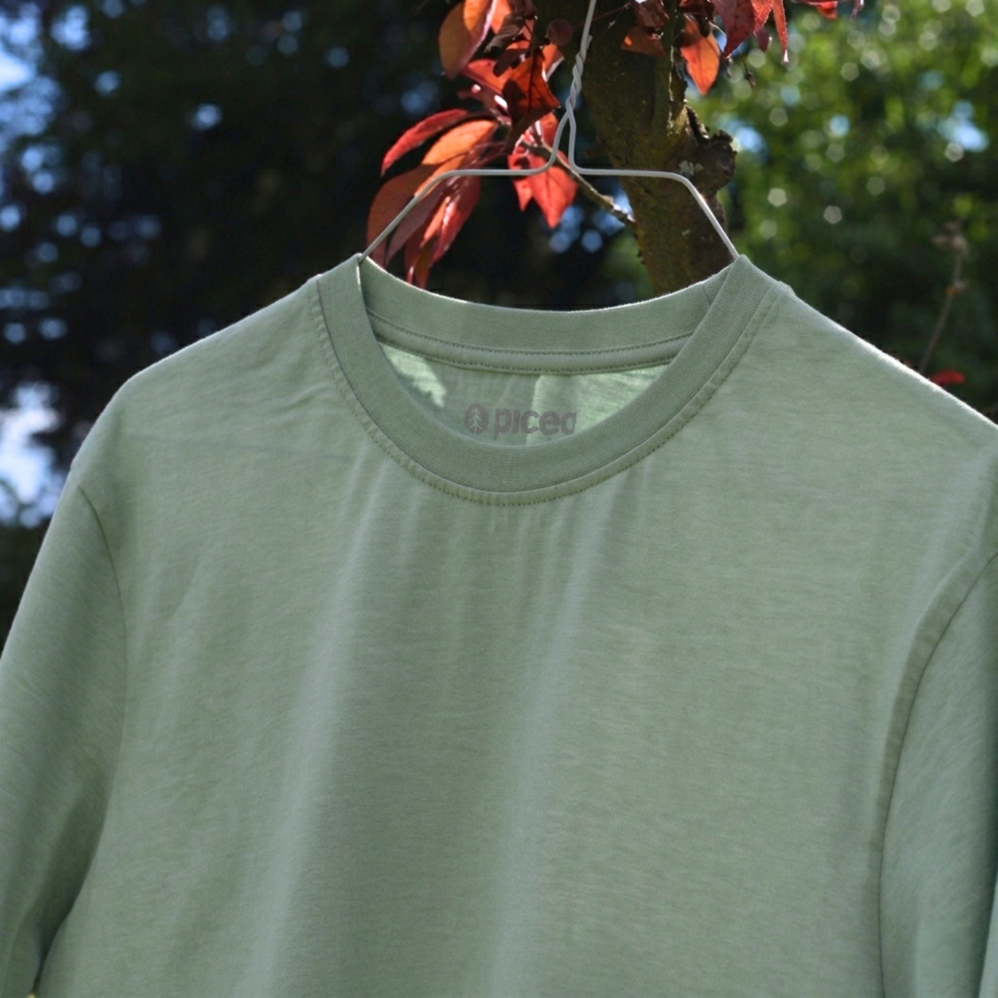 Classic Fit Quality Basic T-Shirt Salbei grün