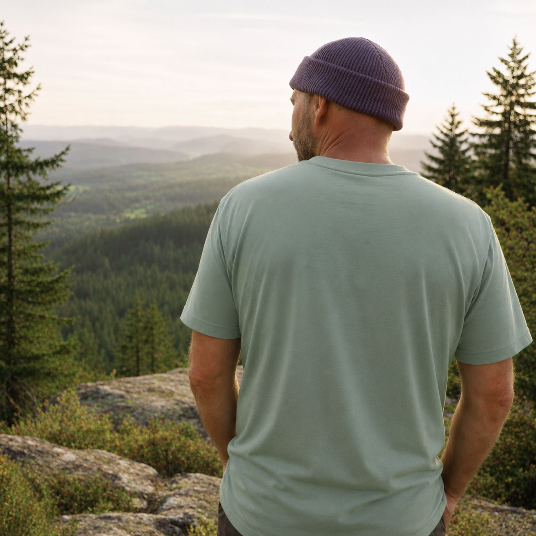 Classic Fit Quality Basic T-Shirt Salbei grün