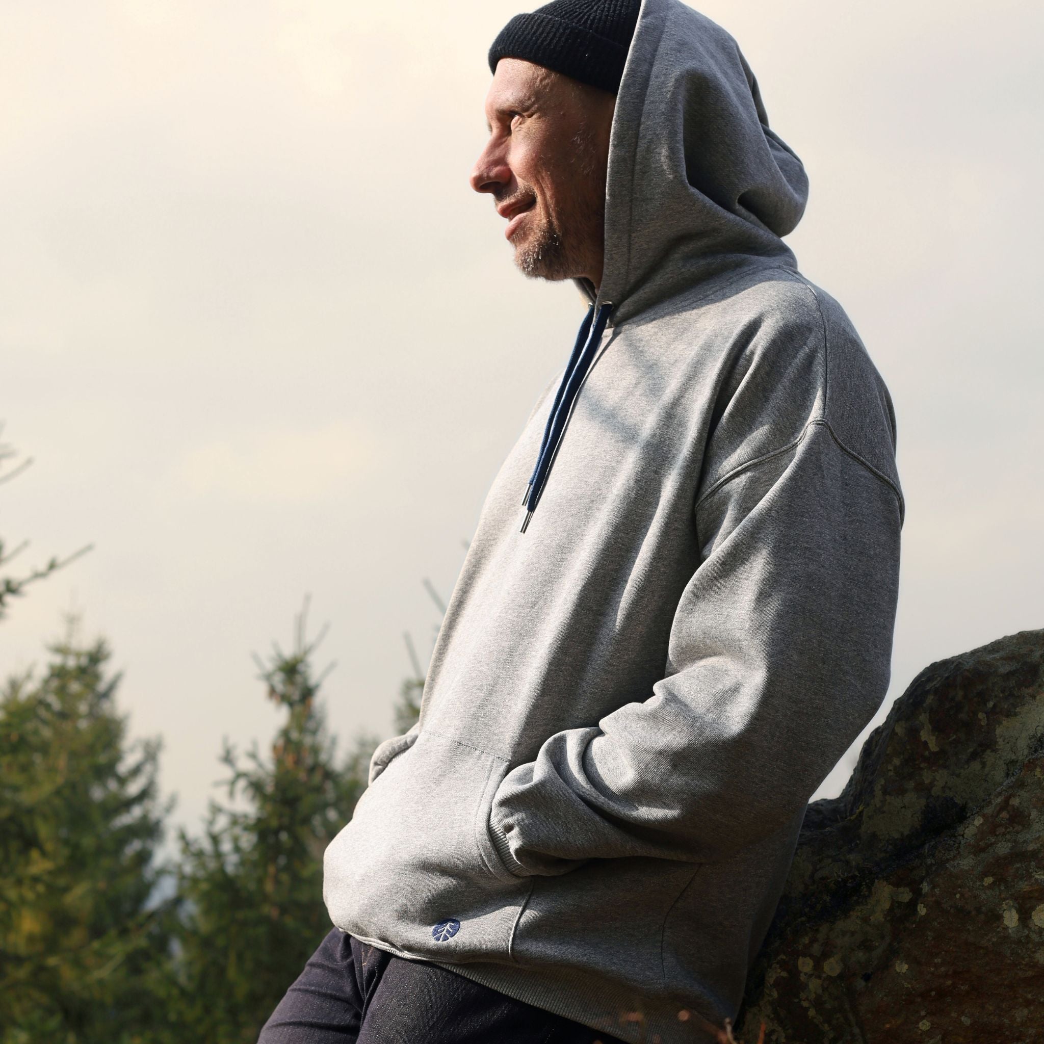 Hügel Hoodie Grau blau